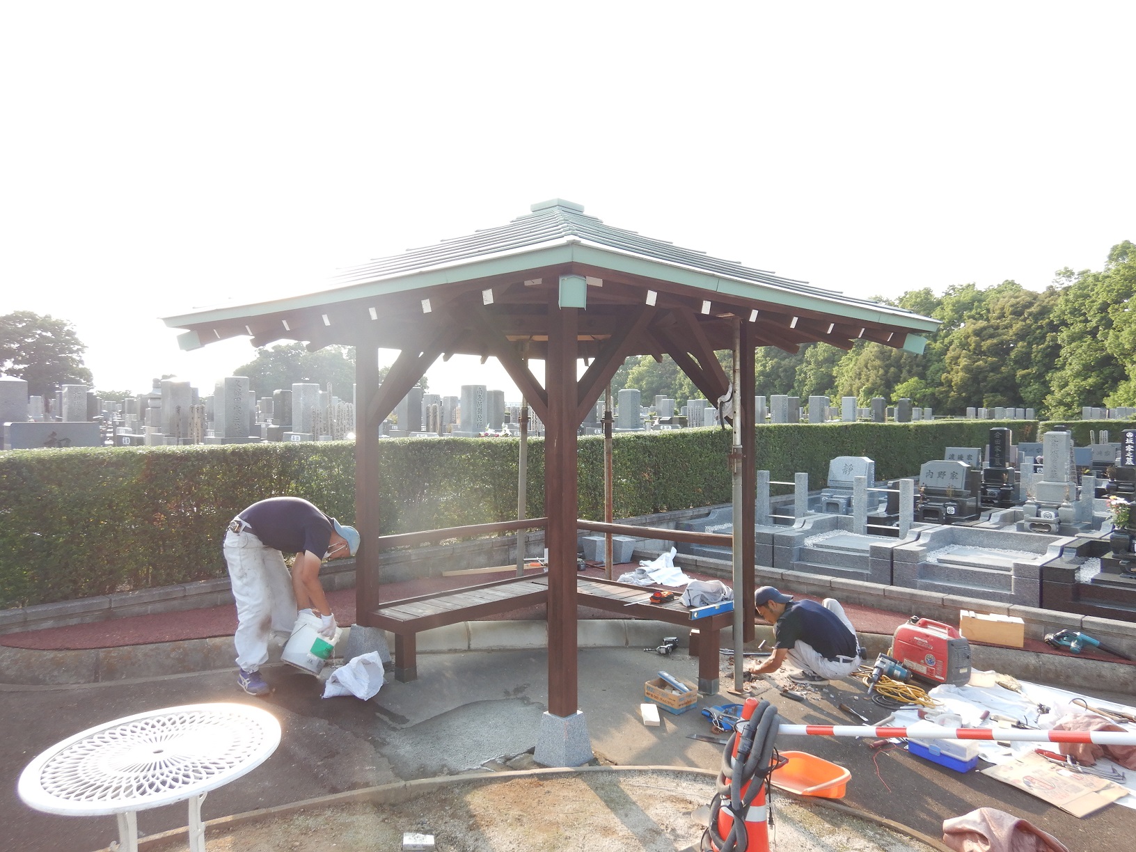 東屋柱修繕 写真